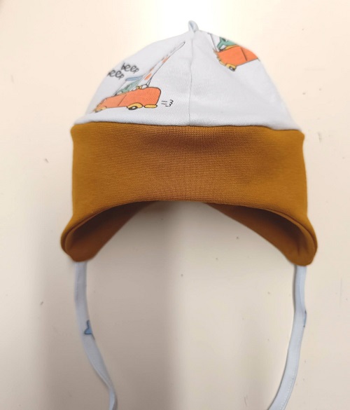 Jarná čiapka pre bábätko horčicová so sv. modrou - viac veľkostí